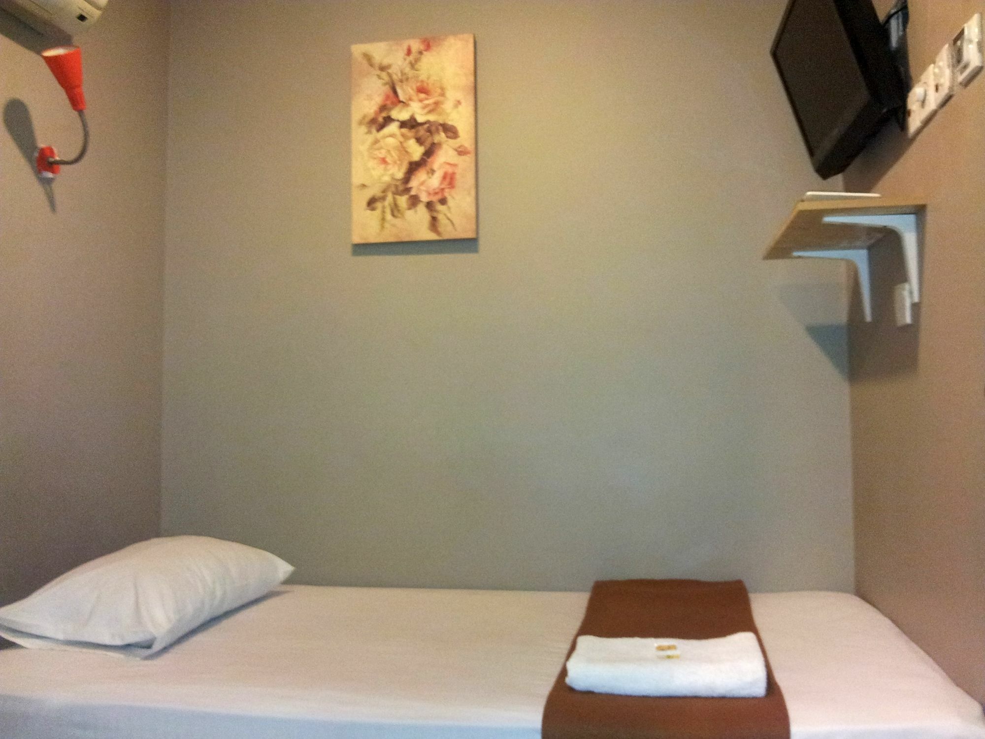 Oyo 43927 Sassana Hotel Kuala Lumpur Exterior photo